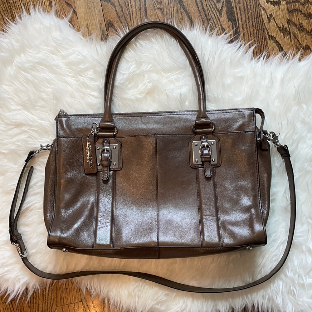Marc New York Andrew Marc genuine leather purse